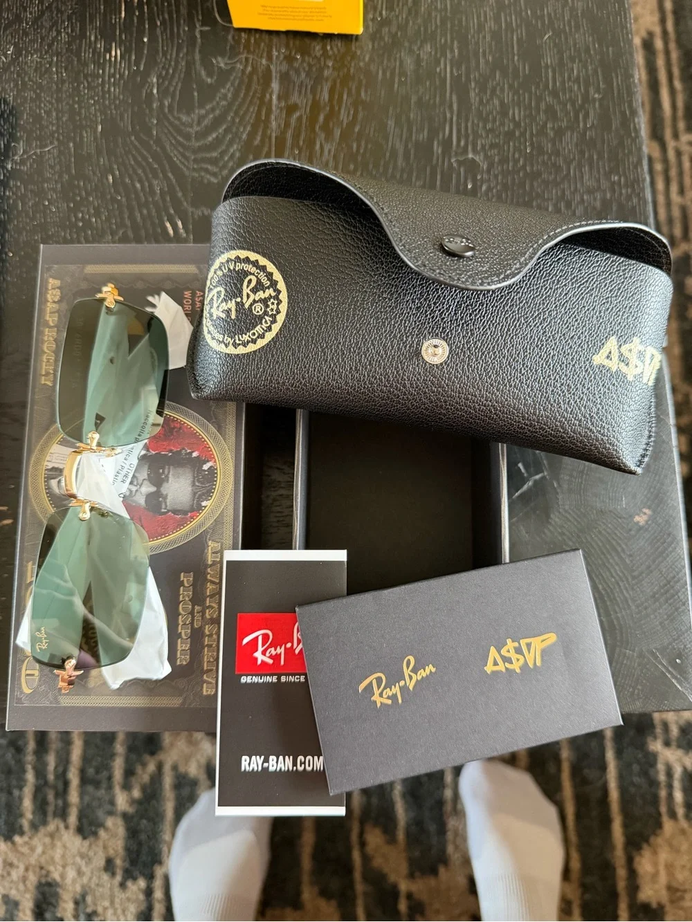Ray-Ban Gold Frame Green Lens Rimless Sunglasses